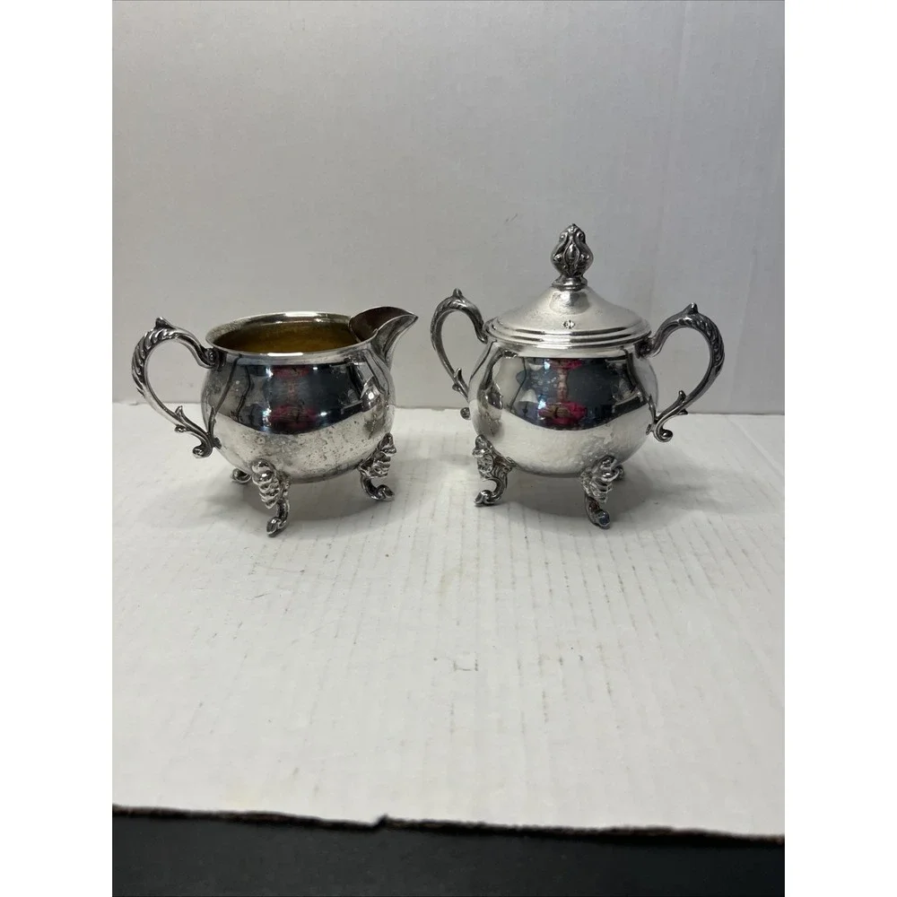 VINTAGE SHERIDAN SILVER ON COPPER CREAM AND SUGAR LID